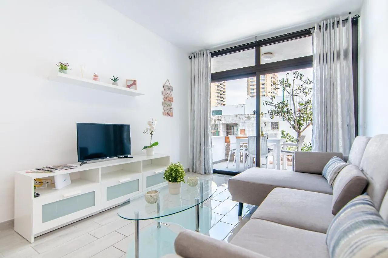 Central 2 Bedroom Apartment Playa De Las Americas 0*, Playa de las Americas (Tenerife) Spain