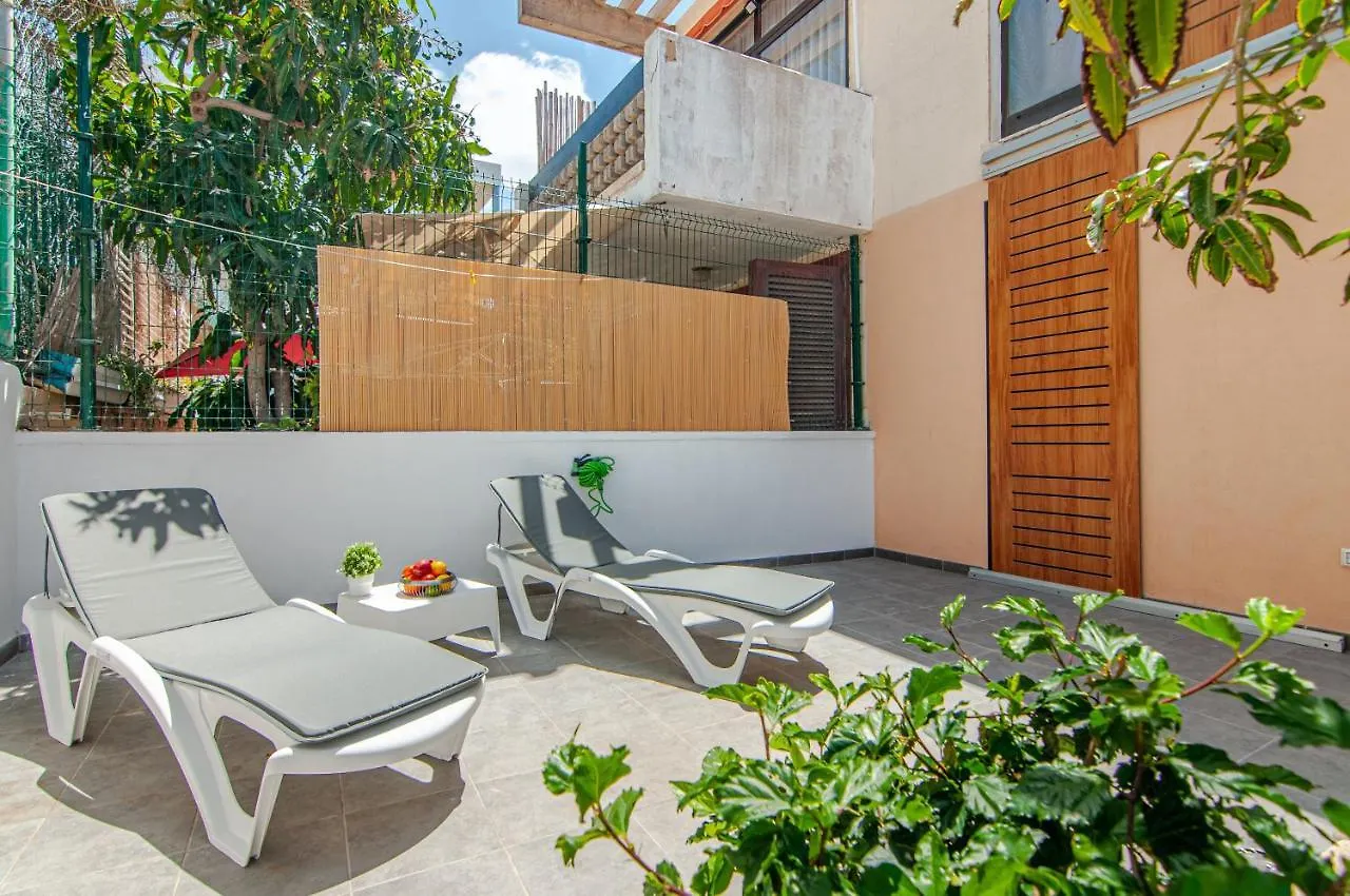 Central 2 Bedroom Apartment Playa De Las Americas