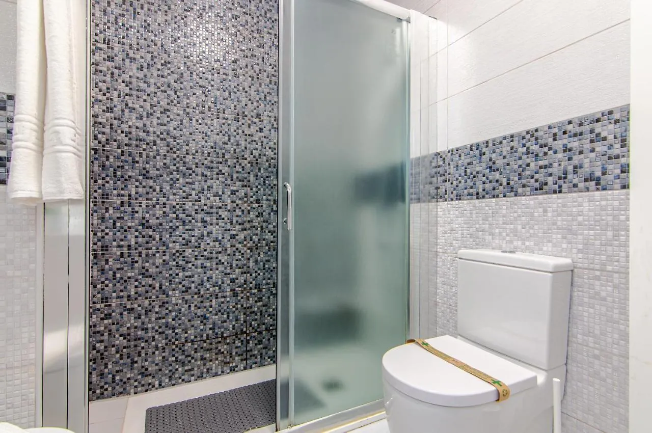 Central 2 Bedroom Apartment Playa De Las Americas