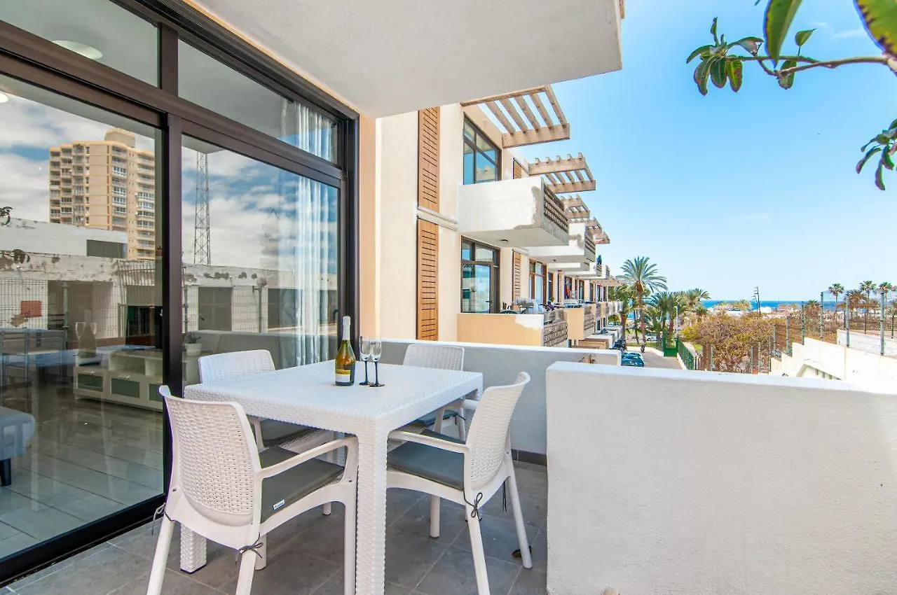 Central 2 Bedroom Apartment Playa De Las Americas 0*, Playa de las Americas (Tenerife)