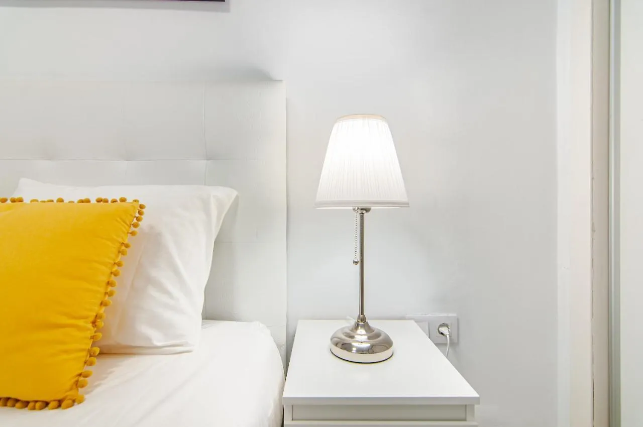 Central 2 Bedroom Apartment Playa De Las Americas